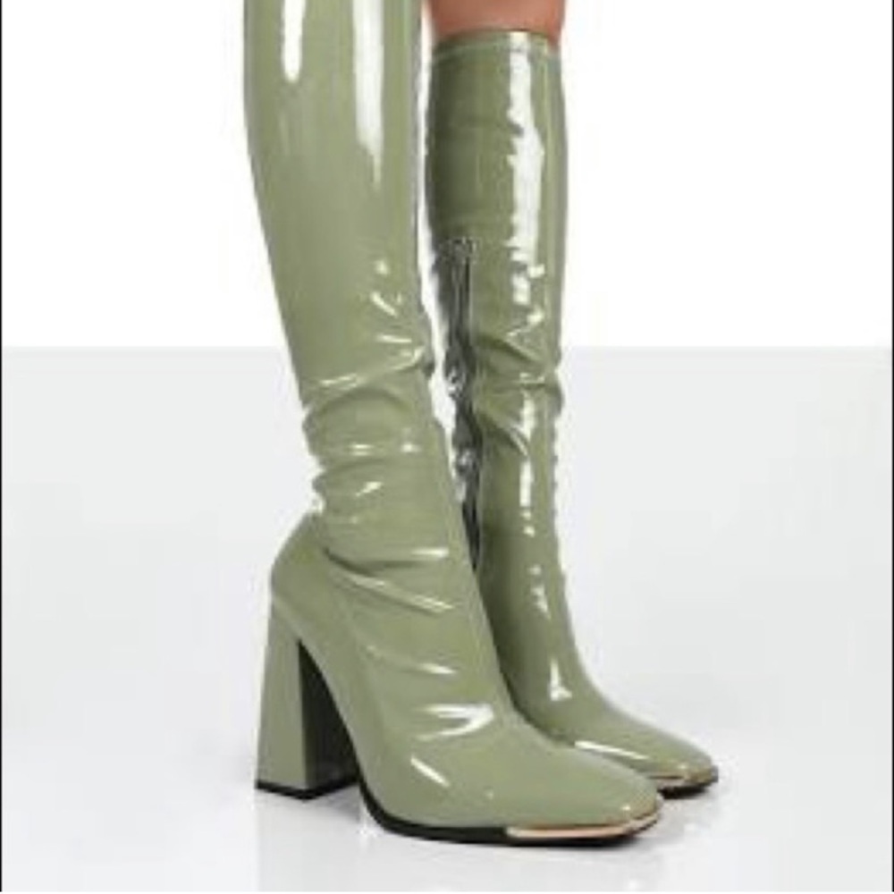 Knee High Fun Heeled Boots 🍧